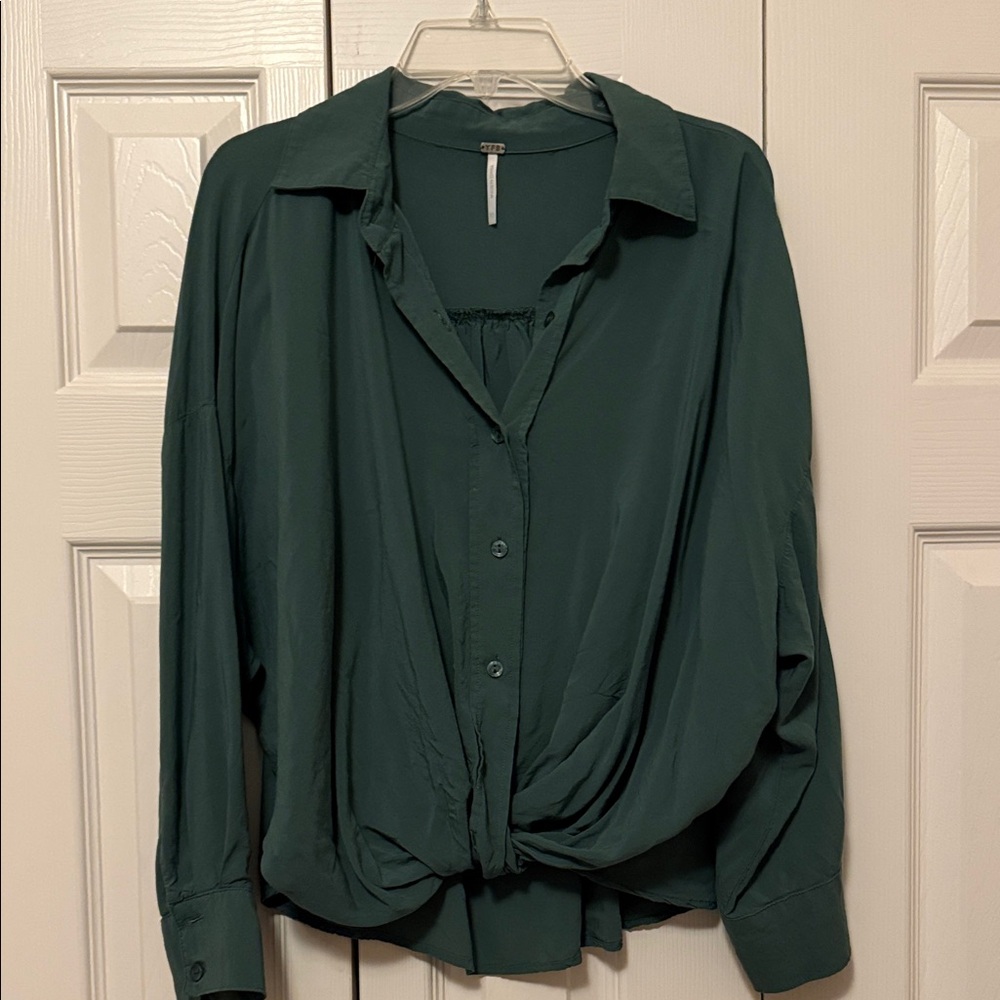 Chic Forest Green Button Down Shirt